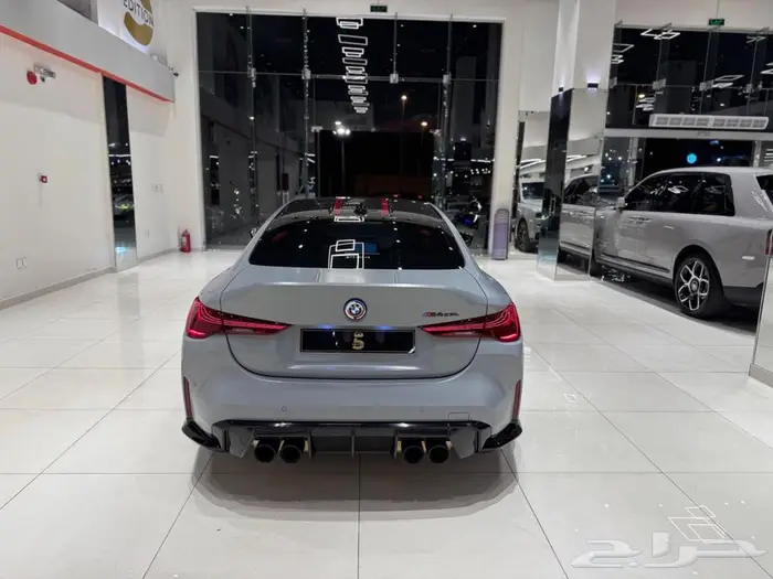 بي ام دبليو M4 CSL موديل 2023 6