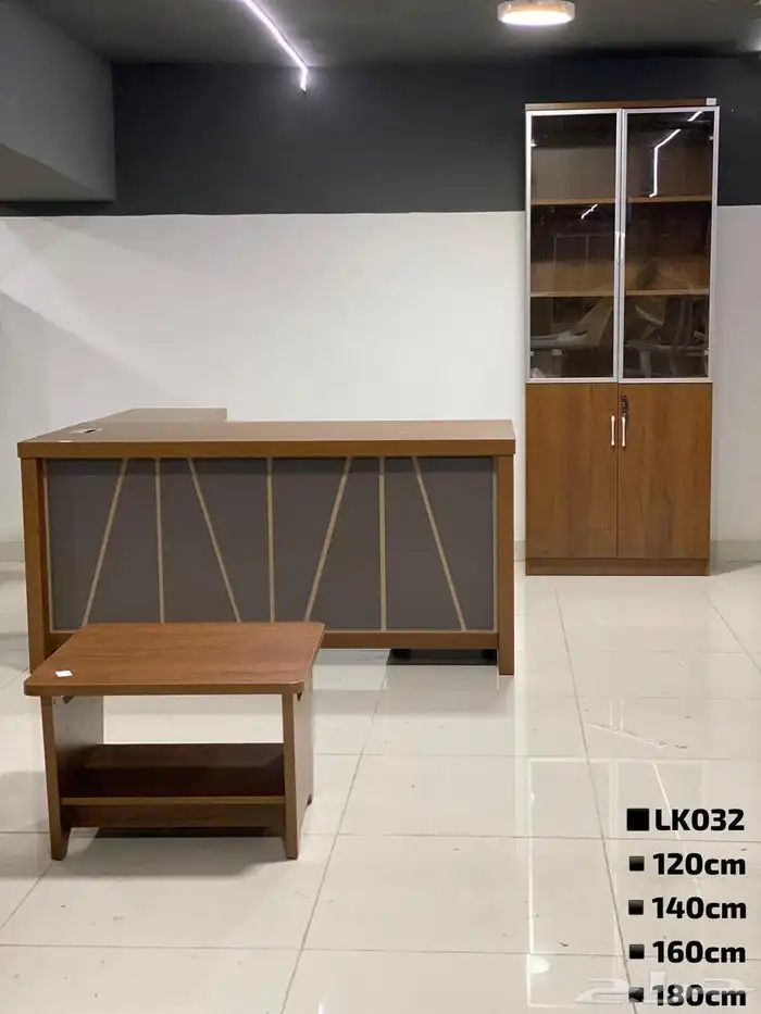 office desks and chairs مكاتب طقم مدير و مكتب مودرن ابيض 35
