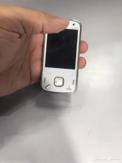 جوال نوكيا nokia n86 نظيف جدا  مع ملحقاته الاصلية 2