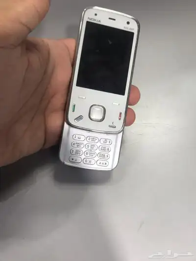 جوال نوكيا nokia n86 نظيف جدا  مع ملحقاته الاصلية 3