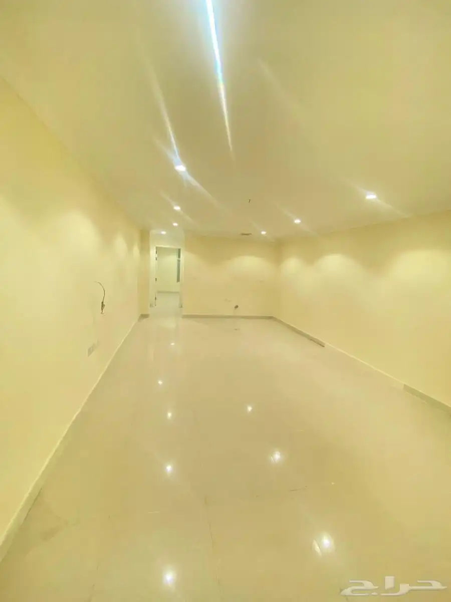 شقه فاخره للإيجار 1