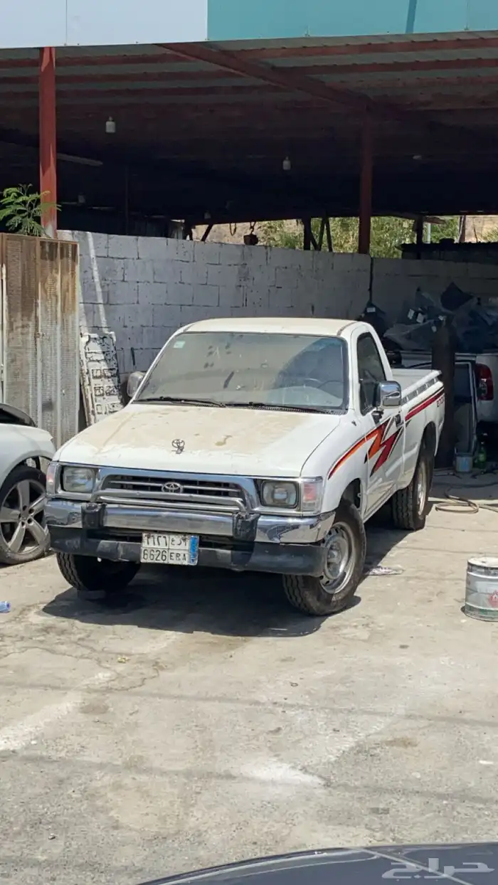 هايلوكس 2000 1