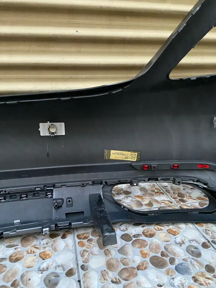 صدام خلفي مرسيدس يخت أمريكي 9