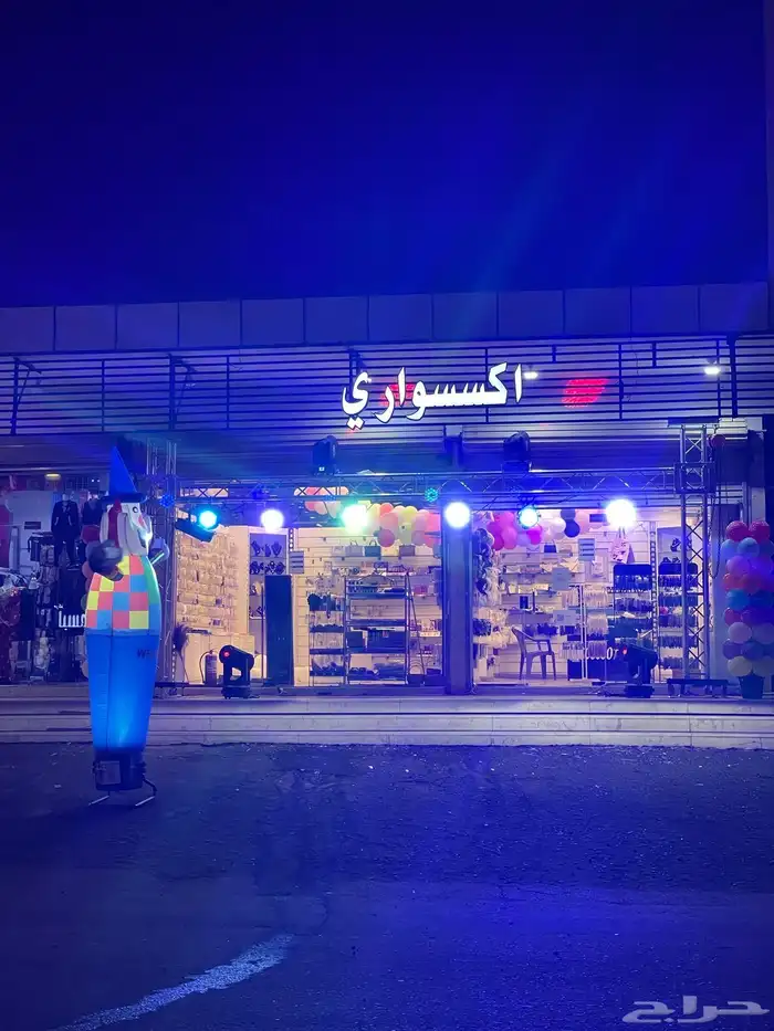 تنسيق بالونات وبوابات وكشافات وستي كلر اضاءه المبني كامل 9