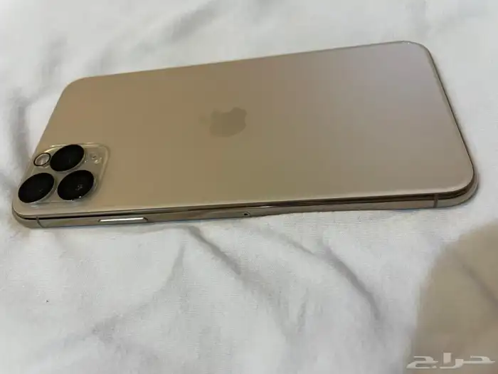 ايفون 11 برو ماكس 4