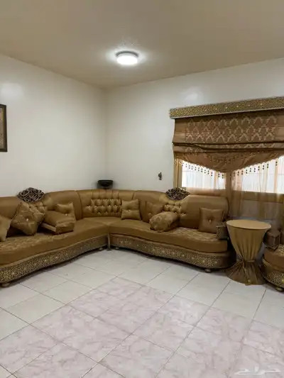 كنب صاله وستاره استعمال بسيط على السوم 3