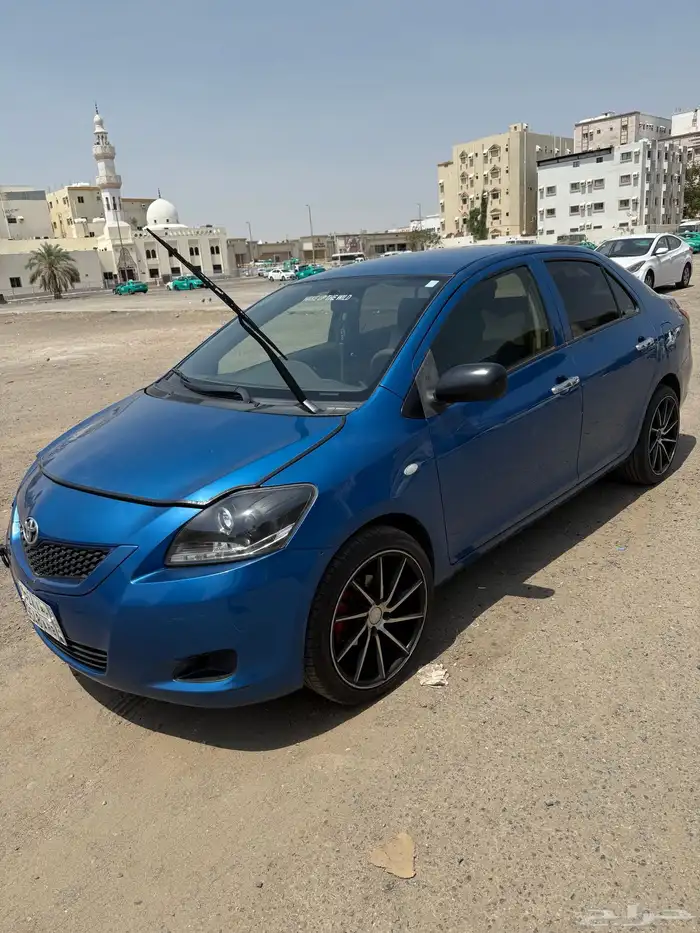 ياريس موديل 2012 بودي وكاله لا يوجد رشوش 0