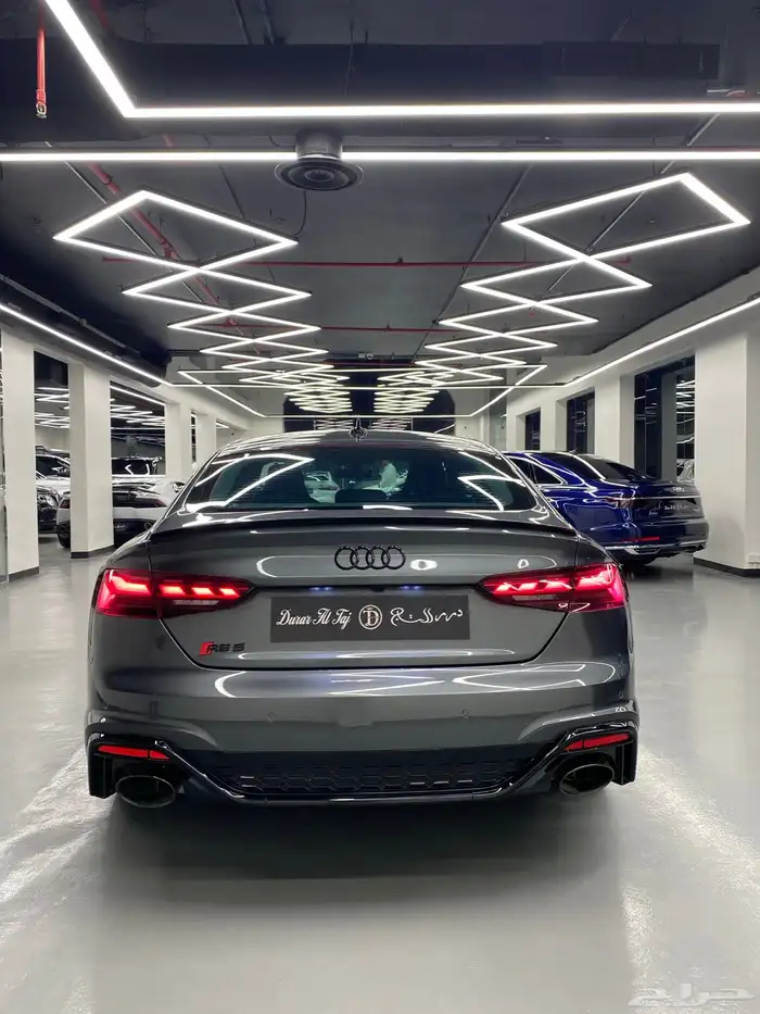 اودي RS5 4