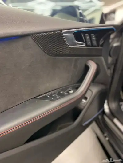 اودي RS5 6