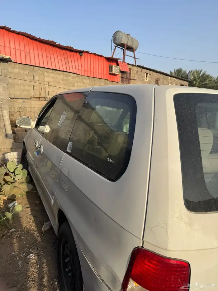 كيا كارنيفال خالطه 2