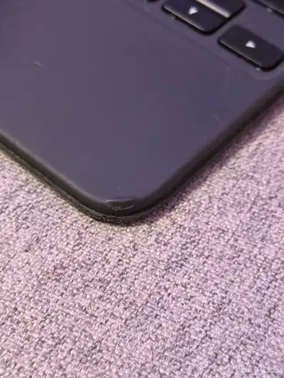 ماجيك كيبورد 2