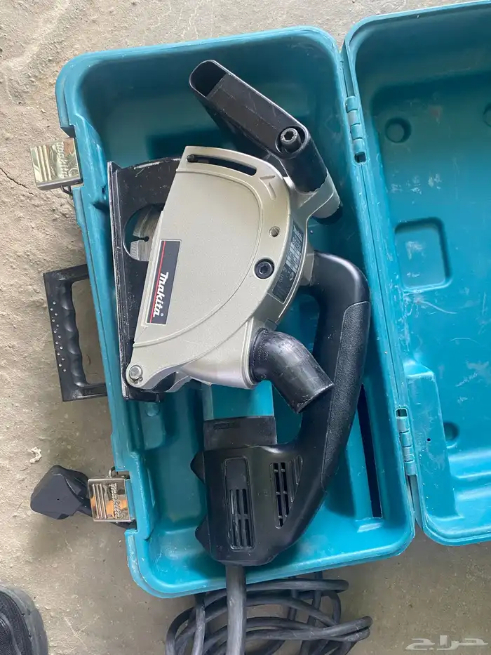 مكينه قص خرسانيه 1