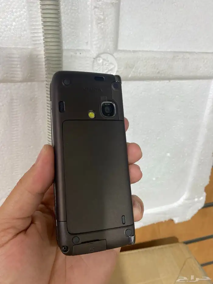 جوالات نوكيا قديمك نديمك وجوالات بلاكبيري 6