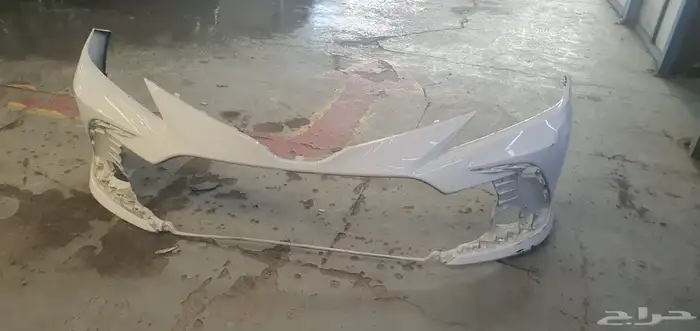 صدام كامري ابيض ثلجي استاندر 2