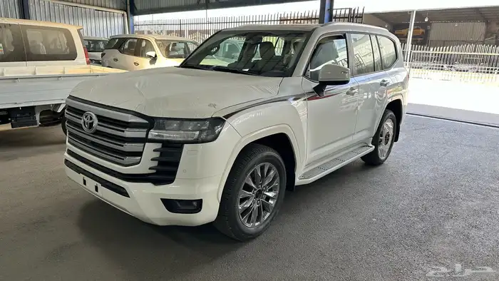 جكسار مقاعد جلد بنزين 2025 بريمي 326000 0
