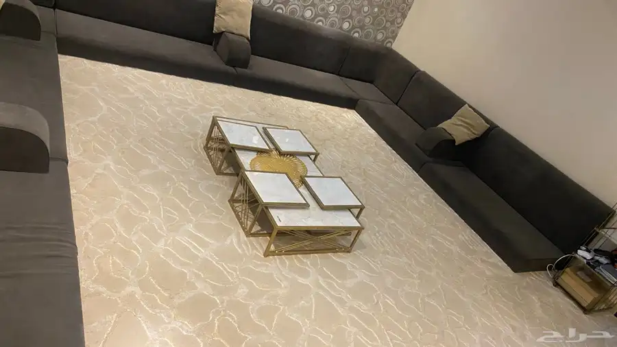 للبيع غرفة جلوس بطرمة عربي 5