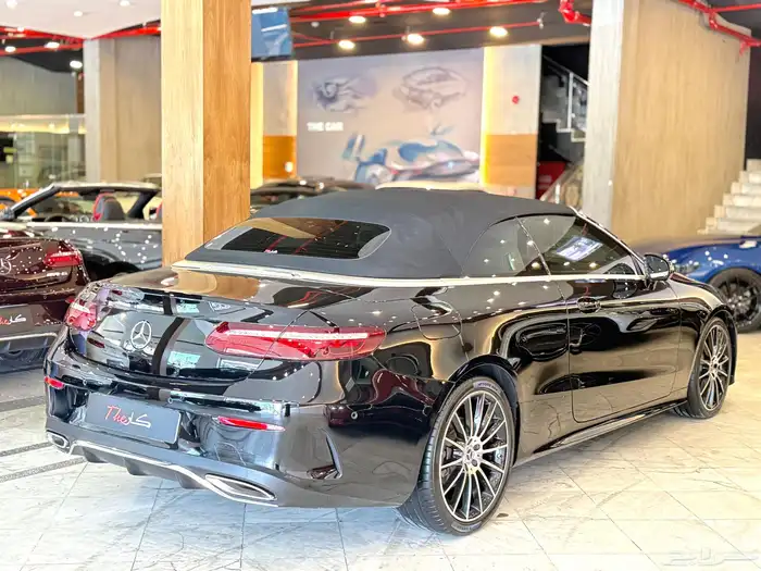 مرسيدس E300 2021 3
