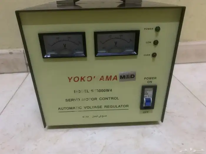 محول ومنظم كهرباء ياباني 3000 يحول من 220 الى 110ولعكس 0