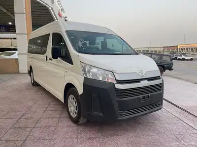 تويوتا باص ركاب جير عادي موديل 2025 اصفار 2