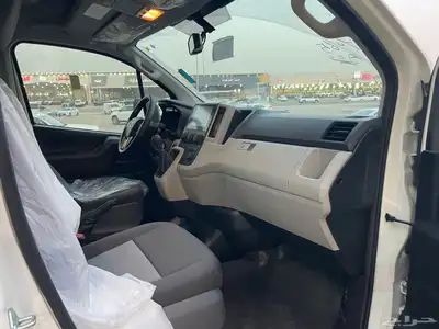 تويوتا باص ركاب جير عادي موديل 2025 اصفار 6