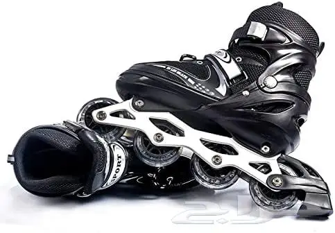 حذاء تزلج بعجلات وامضة تضيء عند الحركة 0