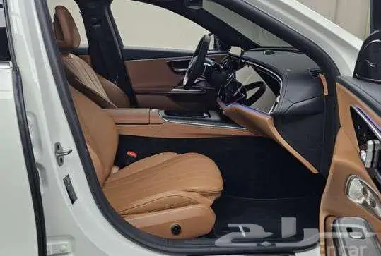مرسيدس E300 2024 17