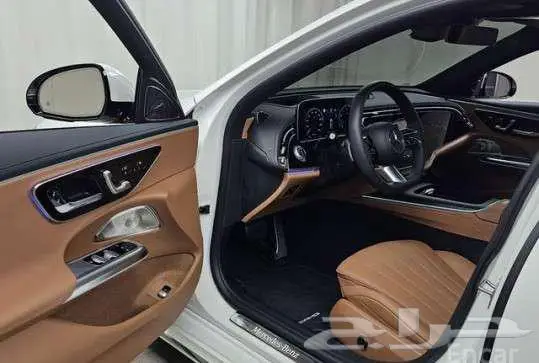 مرسيدس E300 2024 7