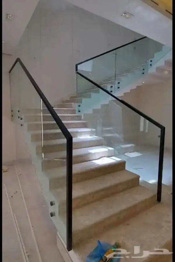 قواطع زجاج سكريت مكاتب زجاج حاجز شاور واجهات محلات 6