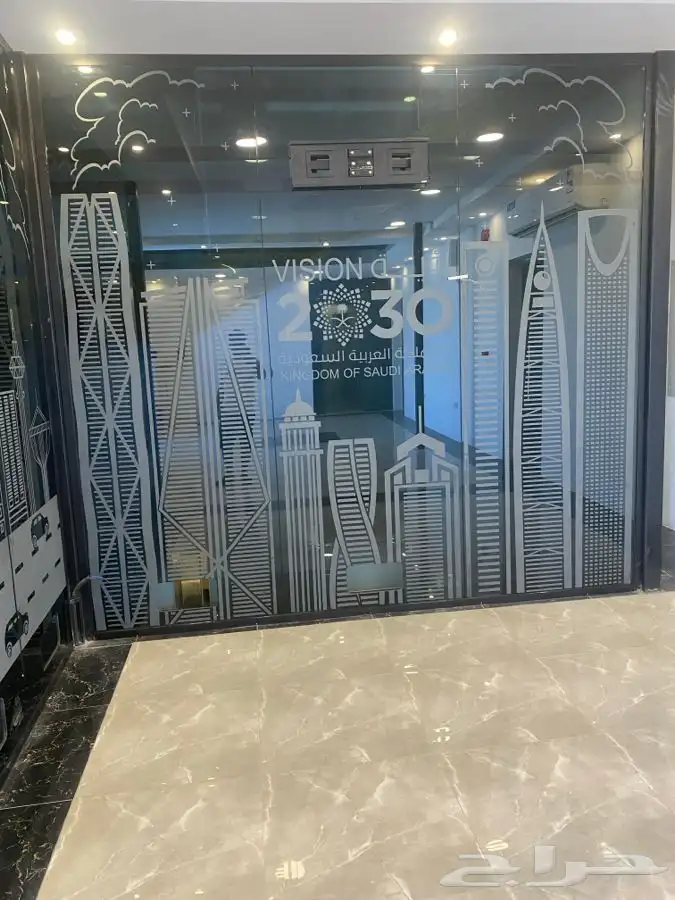 قواطع زجاج سكريت مكاتب زجاج حاجز شاور واجهات محلات 19