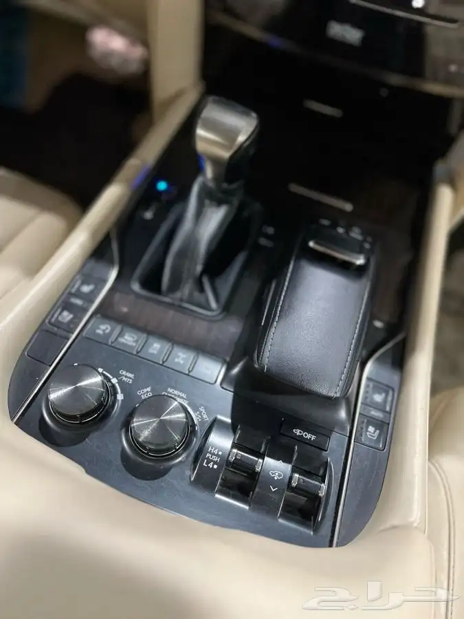 لكزس LX570 2018 10