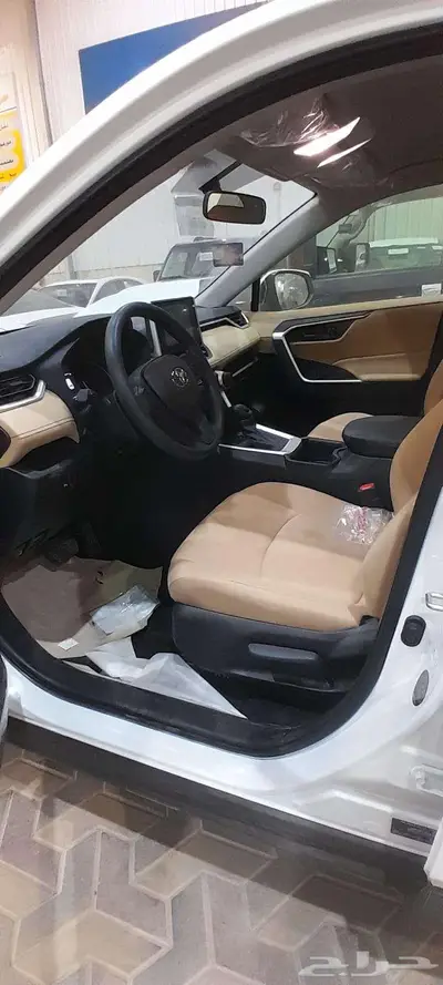 سياحي أبيض أقل سعر 98000 ألف - سعودي 4
