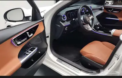 مرسيدس C300 2023 7