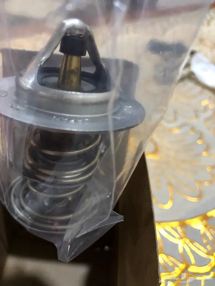 للبيع بلف حرارة جديد بكرتونه gm 4