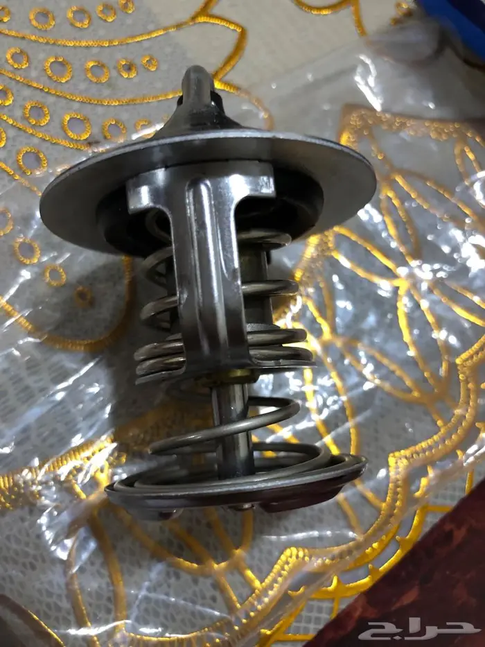 للبيع بلف حرارة جديد بكرتونه gm 9