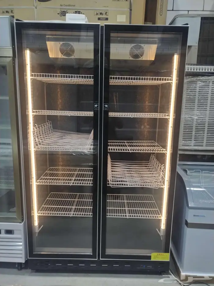 ثلاجات عرض زجاج 2