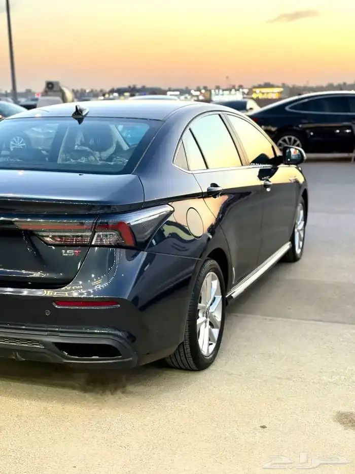 شيري اريزو 6 2023 - PRO 1.5T عداد 19 الف كيلو فقط 4