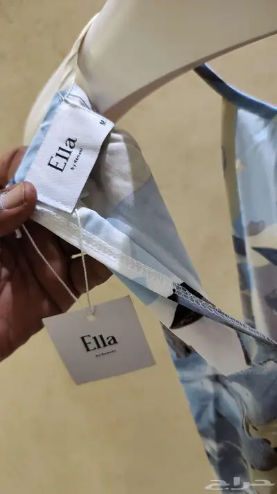 مجموعة فساتين وجلابيات للبيع 20