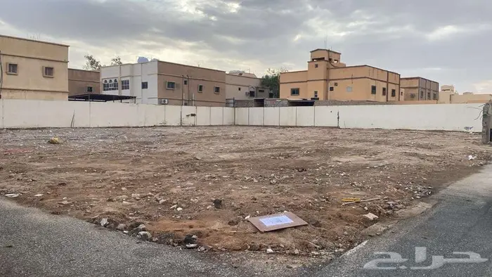 للبيع أرض إستثمارية بمحافظة الرس بحي السعادة 1