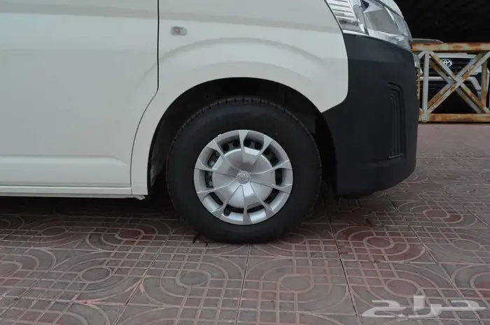 تويوتا باص هايس 2025 ديزل قير عادي عبداللطيف جميل 25