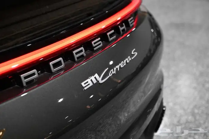 شركة البريمي لسيارات Porsche 911 11
