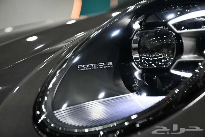 شركة البريمي لسيارات Porsche 911 2