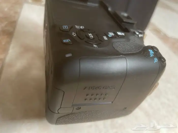 كاميرا كانون 600D 4