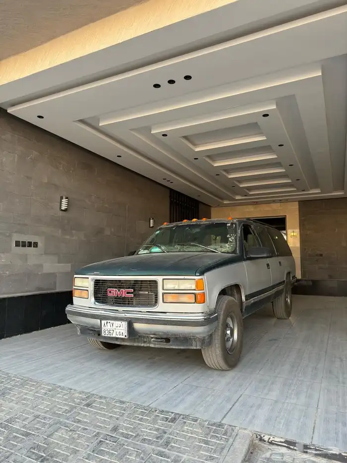 97 Gmc يوكن سوبربان 1