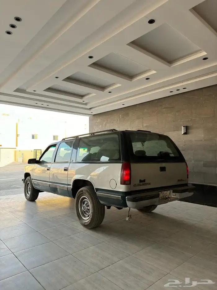 97 Gmc يوكن سوبربان 6