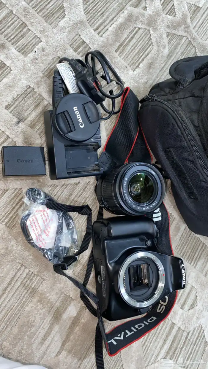 كاميرا كانون نضيفه 1