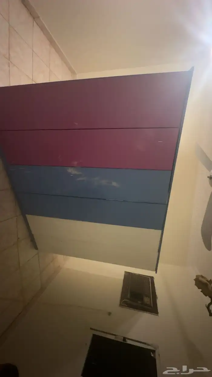 درج ملابس نظيف للبيع فصالاته نظيفه 0