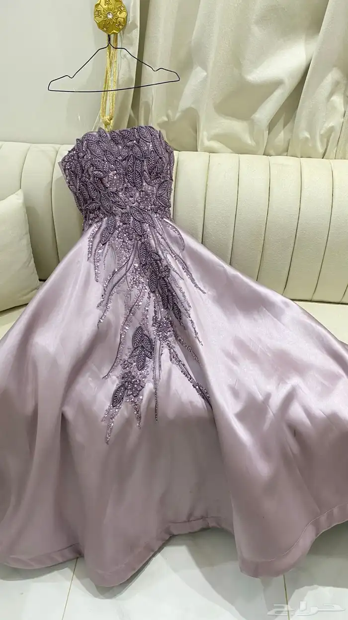 فستان جديد لبسه وحده بس مقاس 10 مديم Mيجنن وخامته مره حلو 0