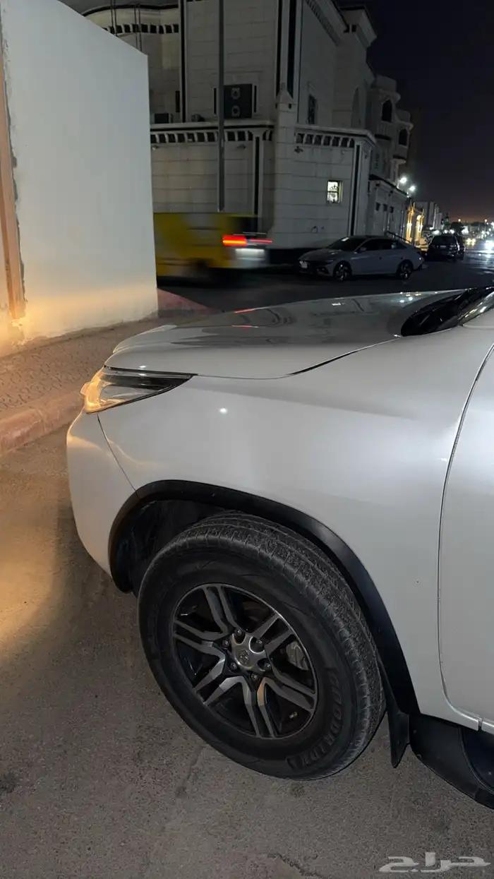 جيب فورشنر مالك اول ممشى 160 الف فقط . 5