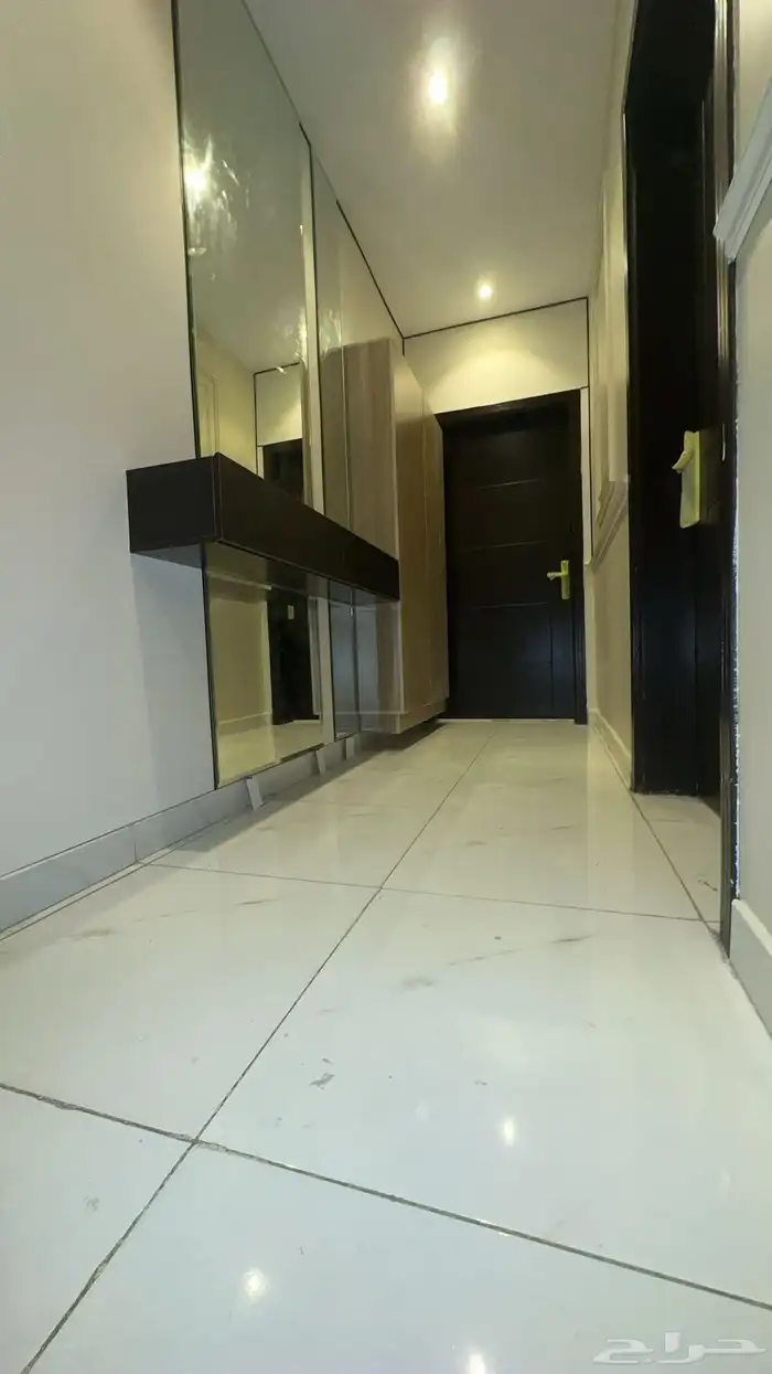 ديكورات مداخل وارضيات باركيه ضد الماء 0