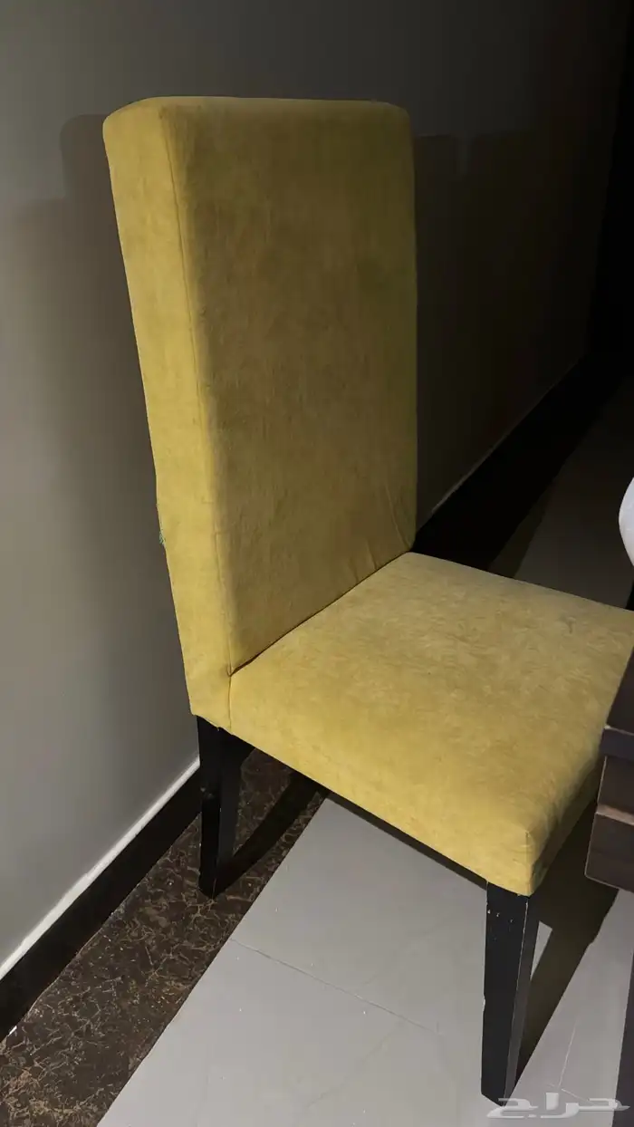 طاولة 8 كراسي 4